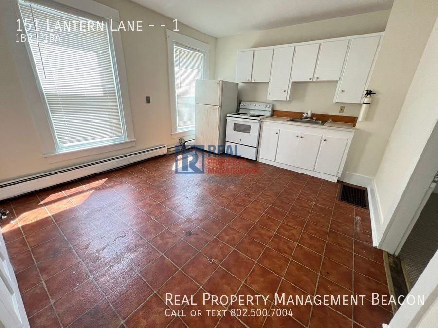 151 Lantern Ln #1 - Photo 3 of 5