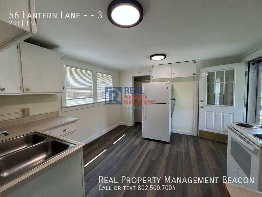 56 Lantern Ln #3 - Photo 4 of 15