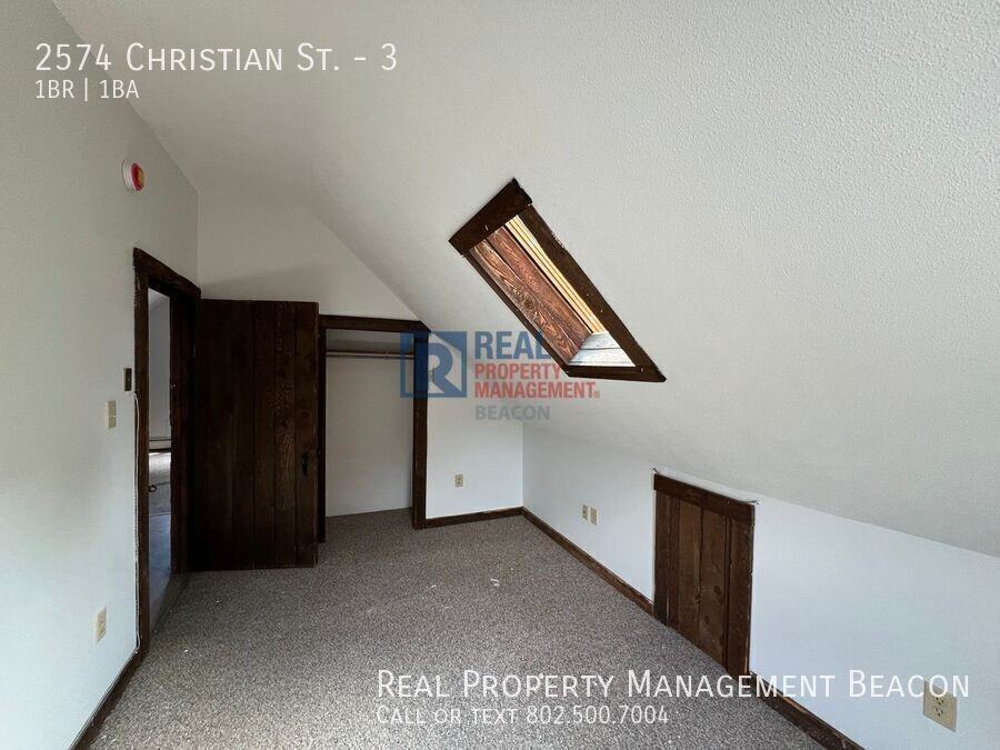 2574 Christian St #3 - Photo 4 of 10