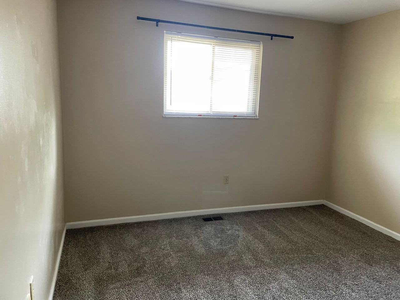 BlackForestDr1306 - Photo 6 of 23