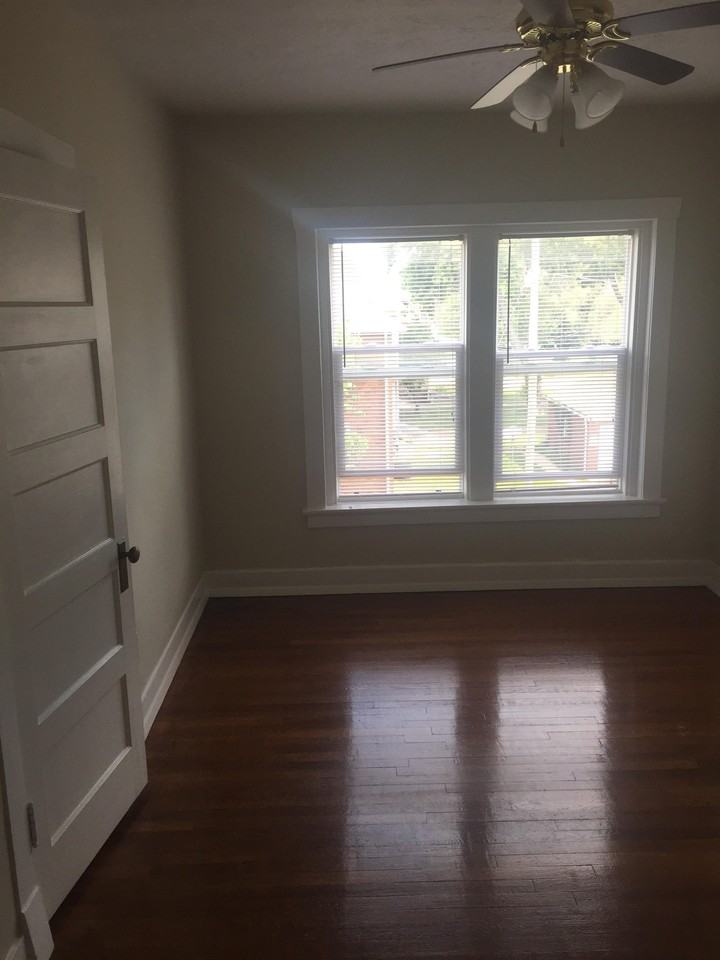 1002 S 2nd Street - Photo 6 of 15