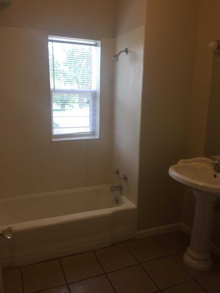 1002 S 2nd Street - Photo 7 of 15