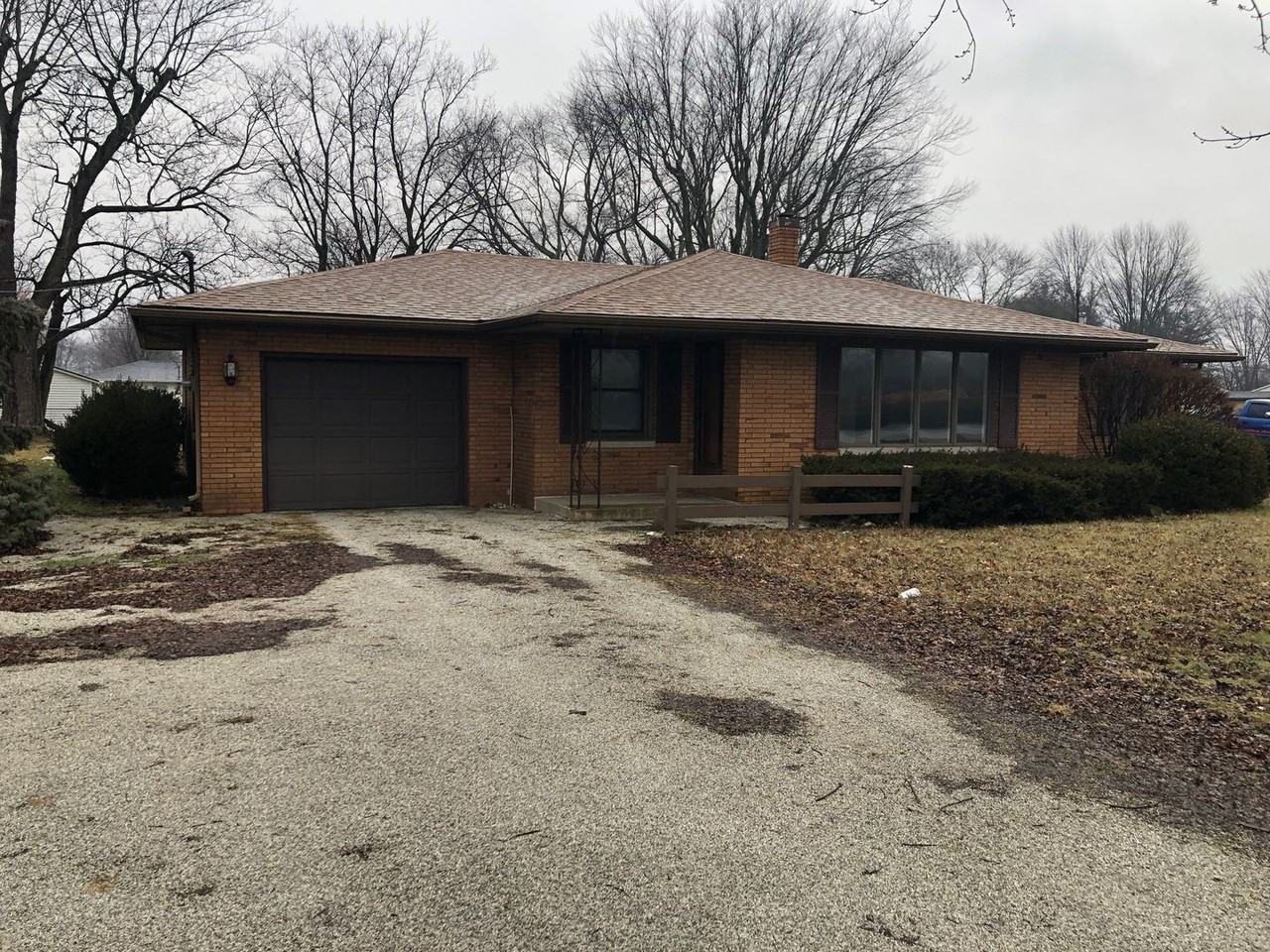 3158 E State Road 236 - Photo 2 of 14