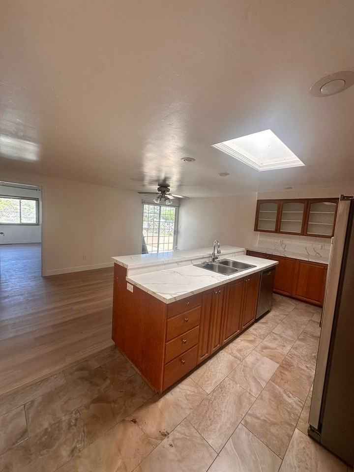 6328 Cleo Street - Photo 6 of 39