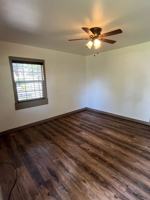 featured image of 1040 Marjorie St