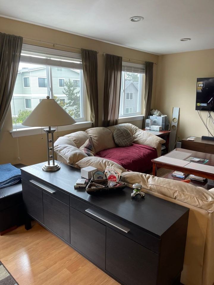 734 N 94th St #6 - Photo 4 of 20