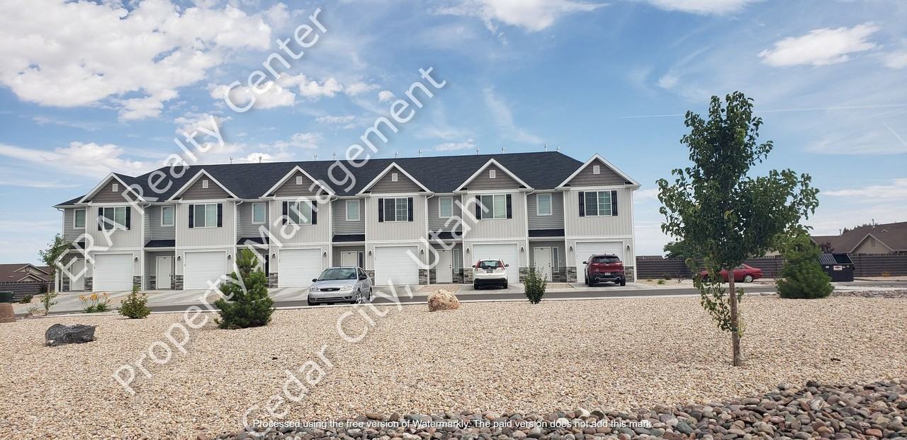 485 W 1425 N