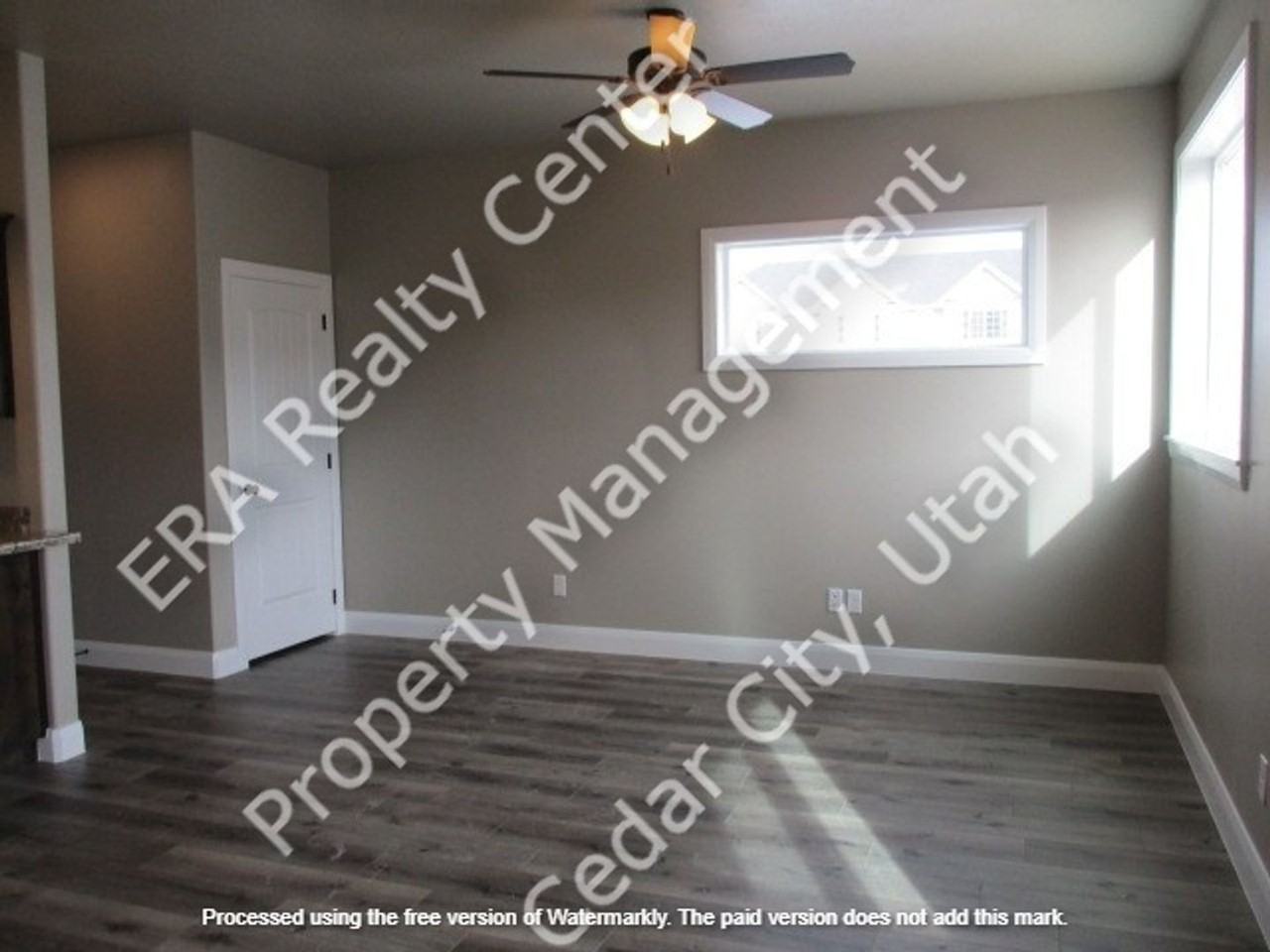 485 W 1425 N - Photo 4 of 19