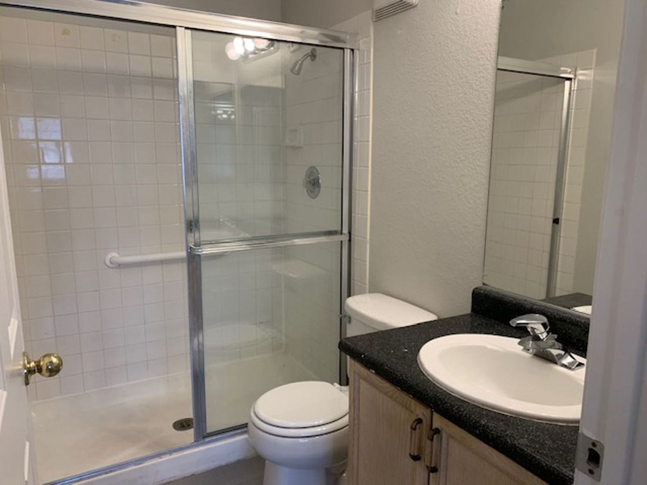 7604 Almeria Ave - Photo 4 of 18