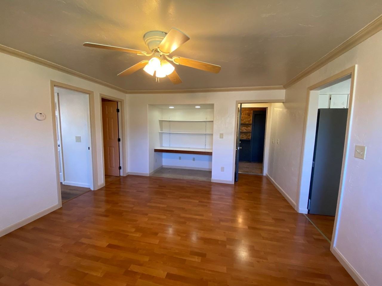 511 1/2 2nd Ave - Photo 7 of 21