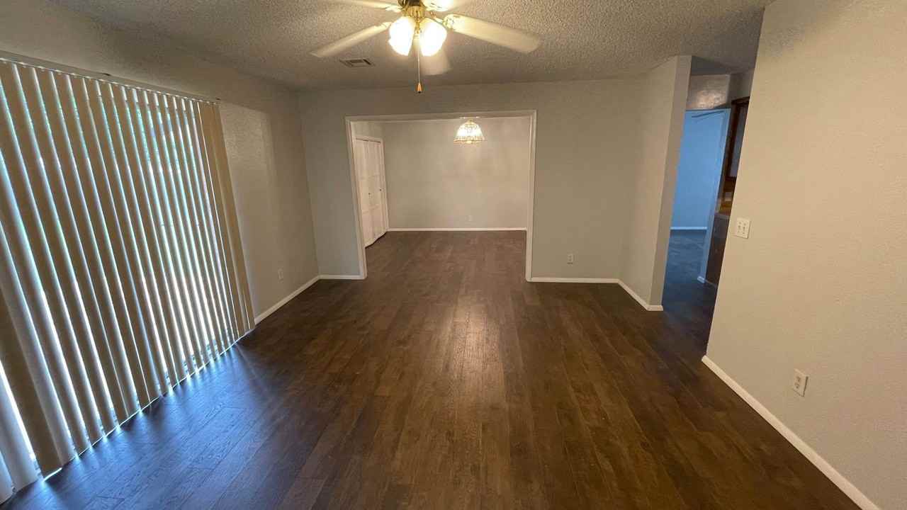 311 Dogwood Dr - Photo 6 of 21