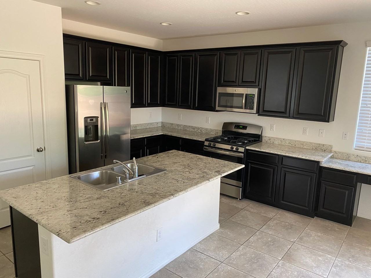 5494 Silent Springs Dr - Photo 2 of 3