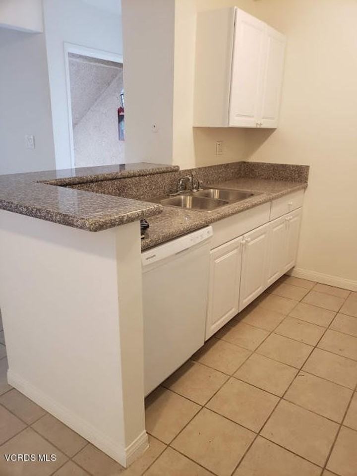 28915 Thousand Oaks Blvd #187 - Photo 5 of 10