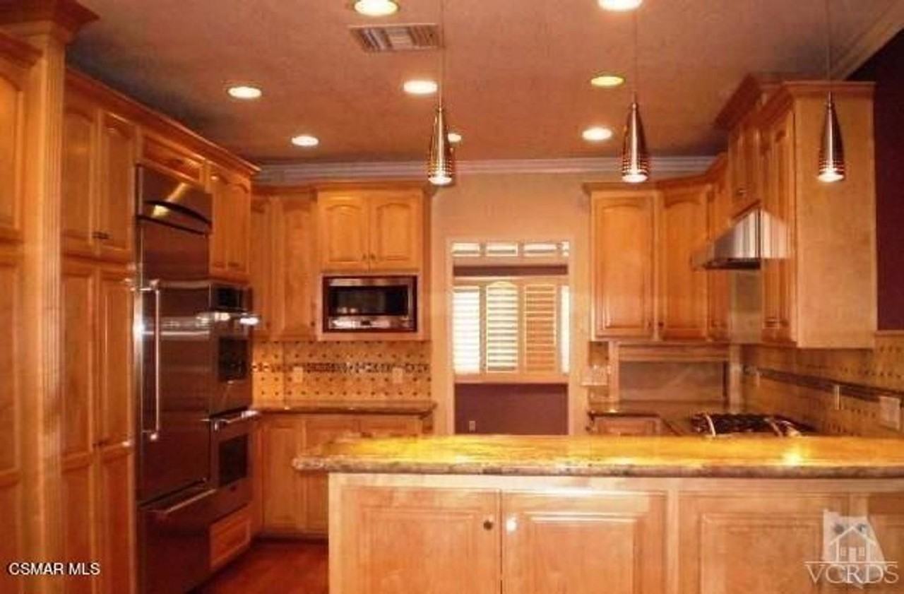 29715 Windsong Ln - Photo 2 of 9