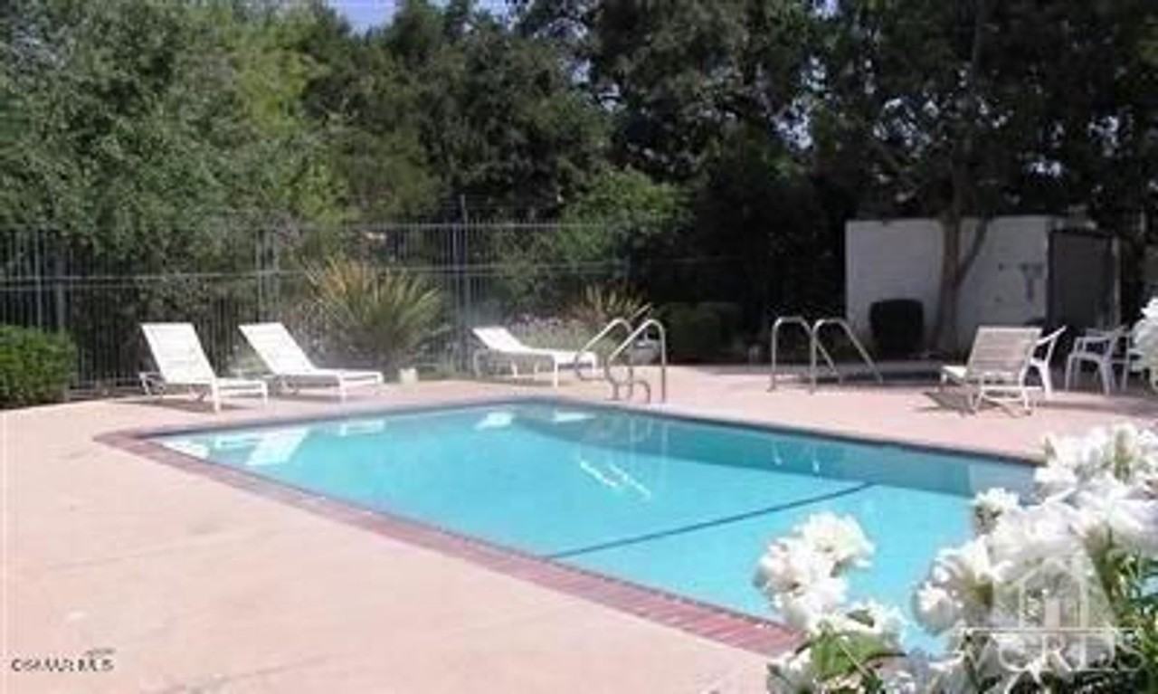29715 Windsong Ln - Photo 6 of 9