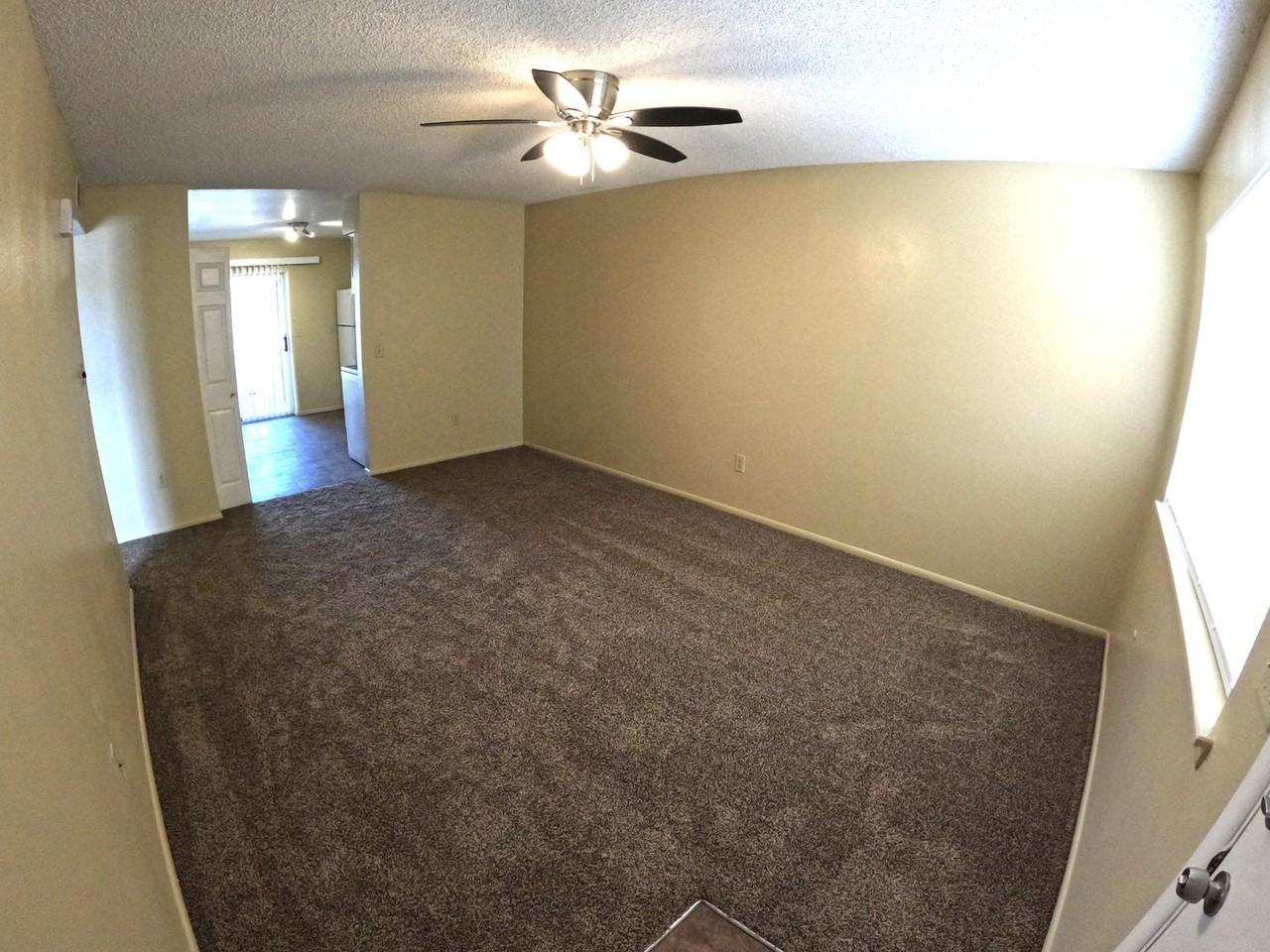 1231 Plain St - Photo 2 of 18
