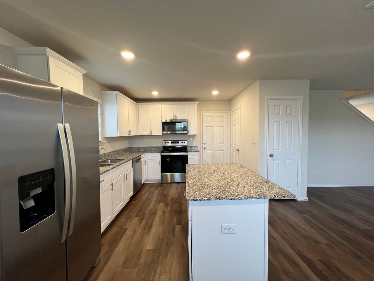 557 Autumn Blaze - Photo 5 of 25