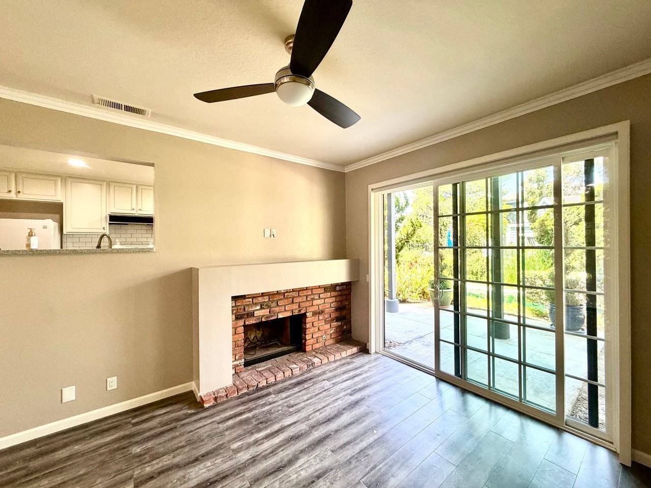 8181 Cape Hope Cir - Photo 2 of 14