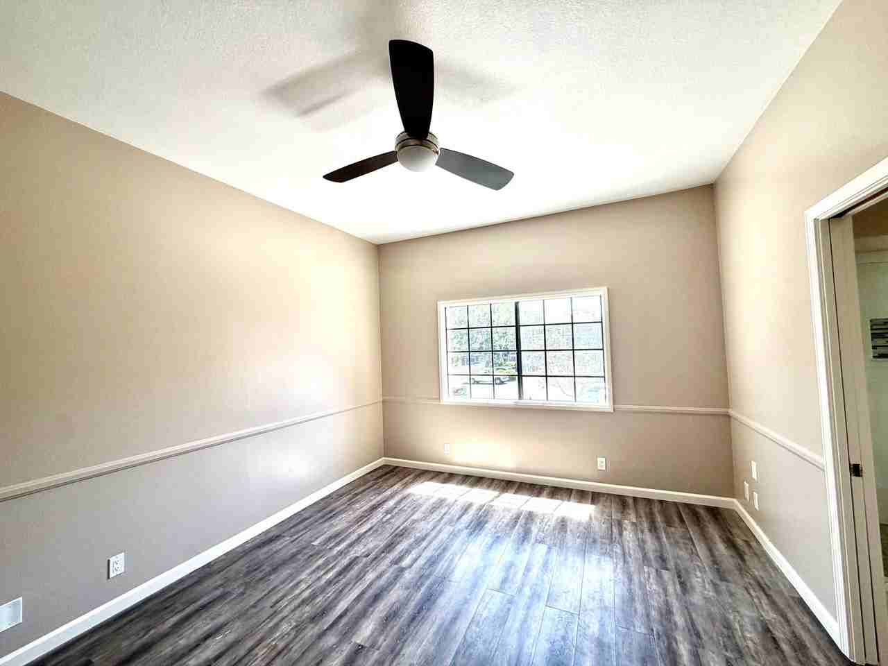 8181 Cape Hope Cir - Photo 4 of 14