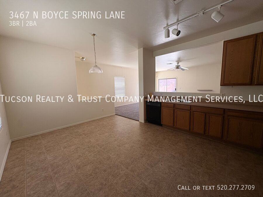 3467 N Boyce Spring Ln - Photo 6 of 16