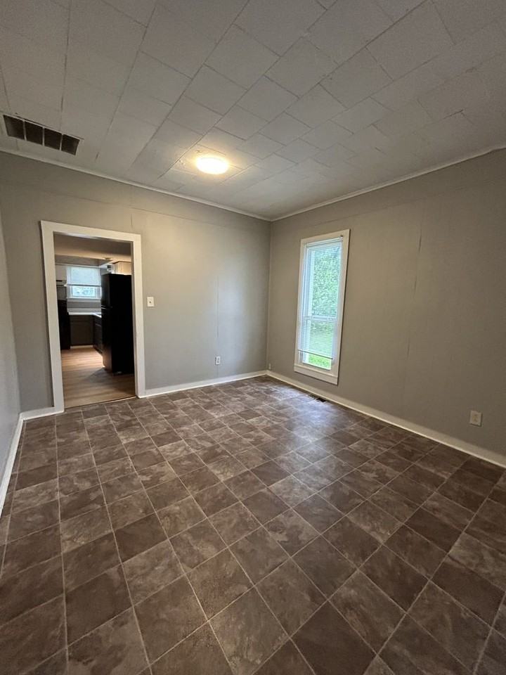 406 S Joplin St - Photo 2 of 13