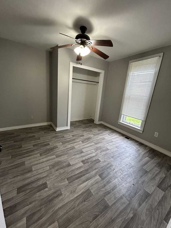 406 S Joplin St - Photo 5 of 13