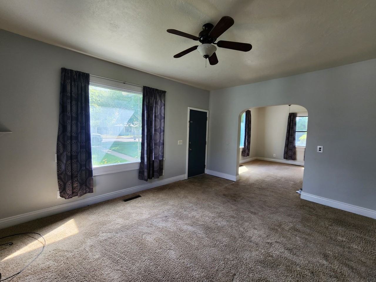 1306 W Gillespie Ave - Photo 6 of 17
