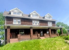 724 South Linden St - Photo 1 of 1