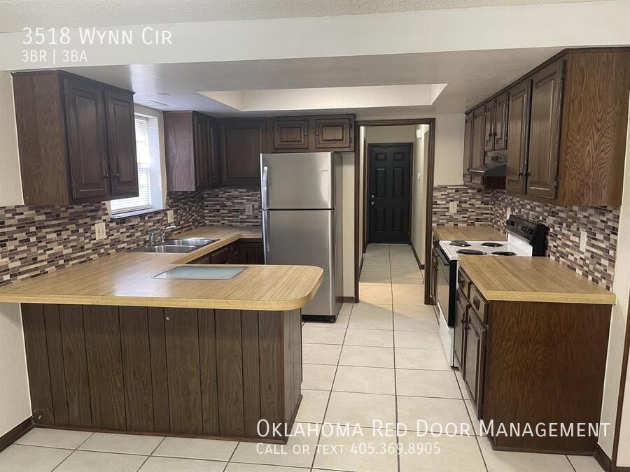 3518 Wynn Cir - Photo 3 of 15