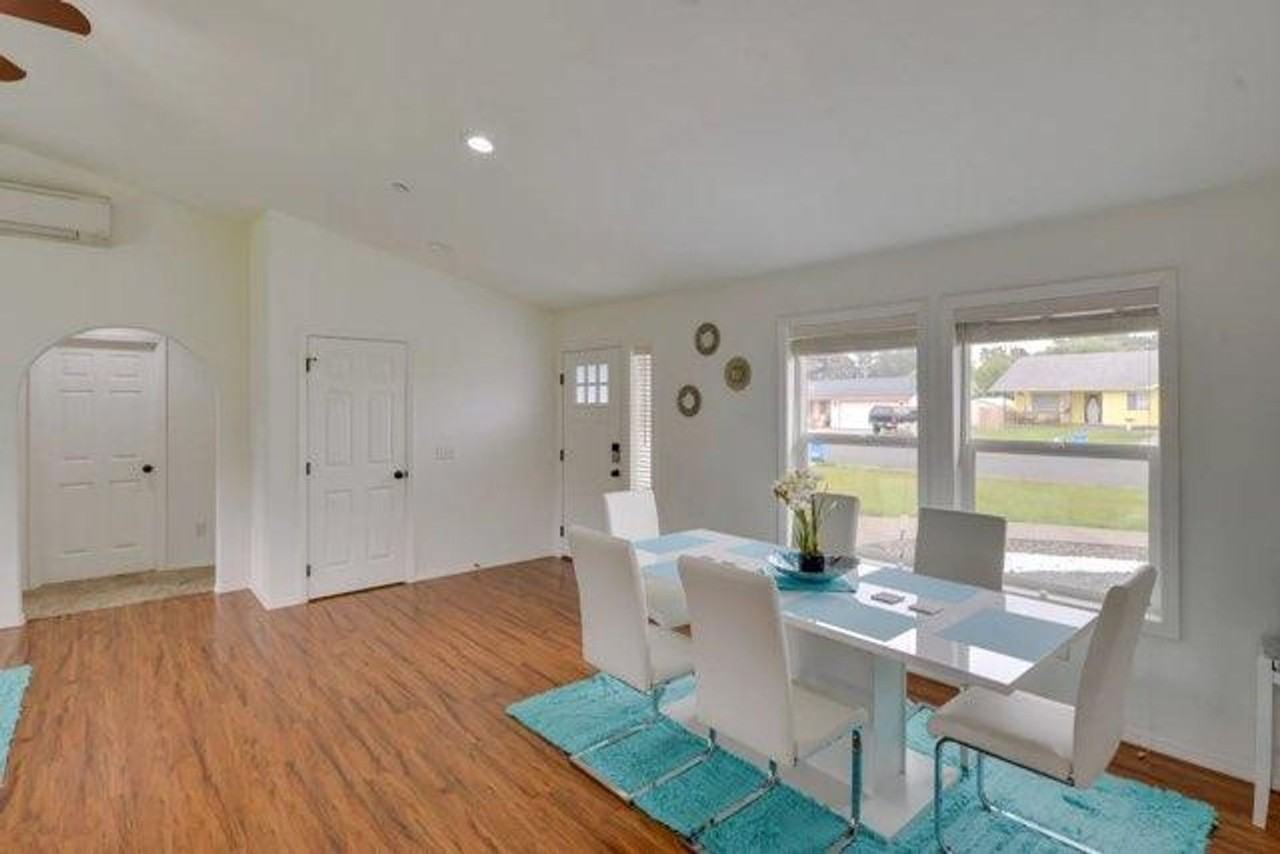 1680 Arlington Dr - Photo 2 of 19