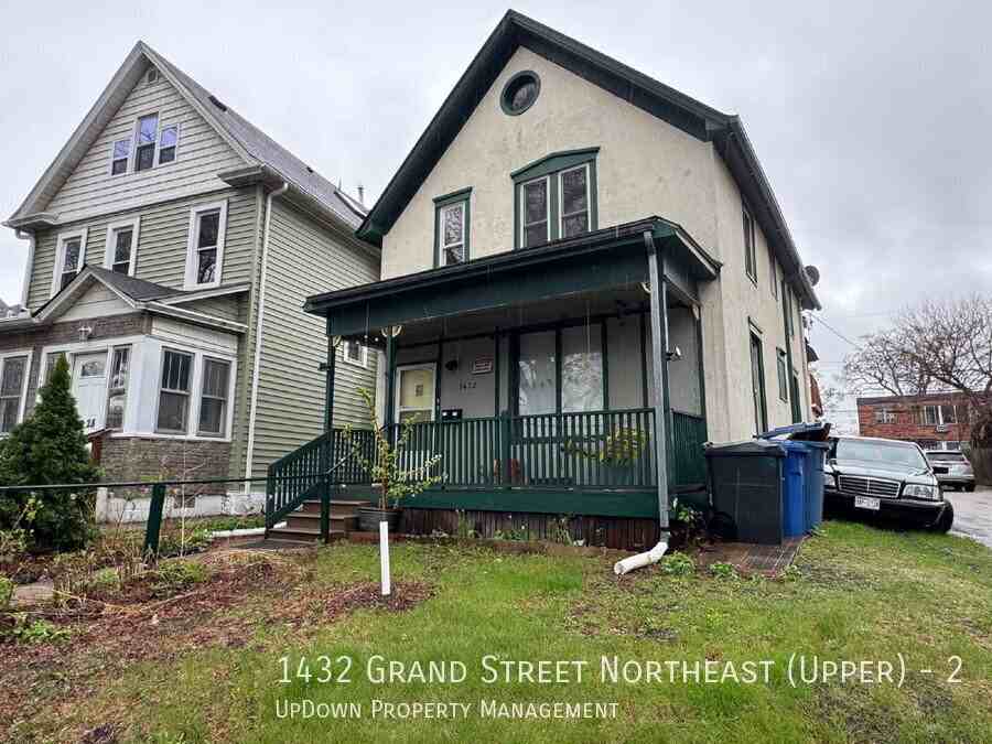 1432 Grand St Ne #2 - Photo 2 of 22