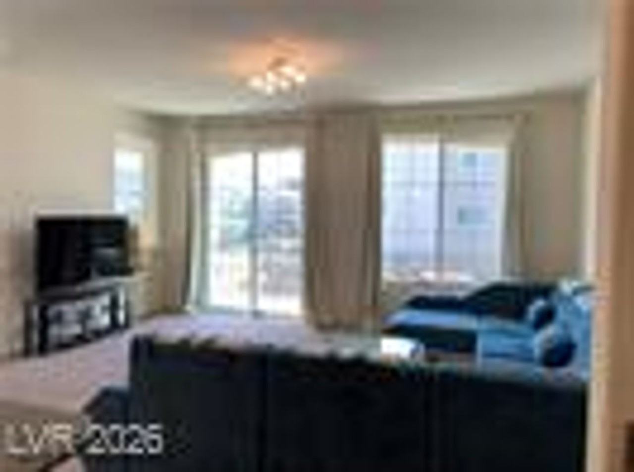 6320 Pear Valley Ln - Photo 5 of 50