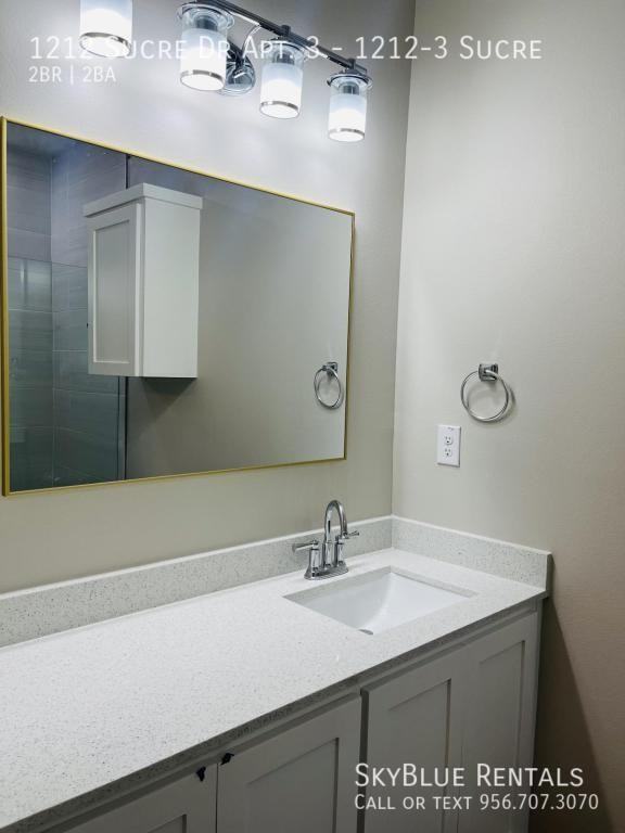 1212 W Sucre Dr Apt 3 - Photo 6 of 8