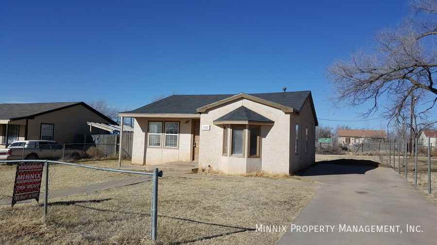 7322 25th St - Photo 2 of 22