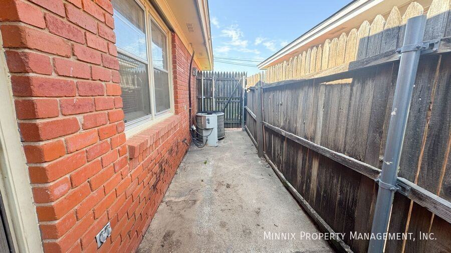 4313 58th St #A - Photo 5 of 21