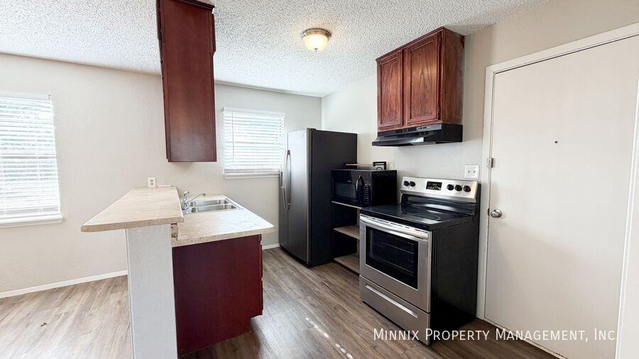 7408 Fir Ave #1 - Photo 7 of 19