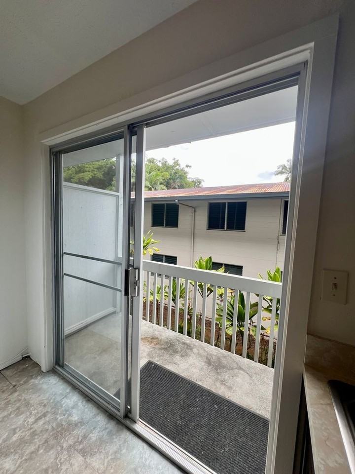 272 Kapiolani St - Photo 5 of 15