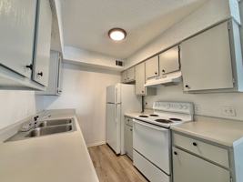 featured image of 5804 S Harvey Ave