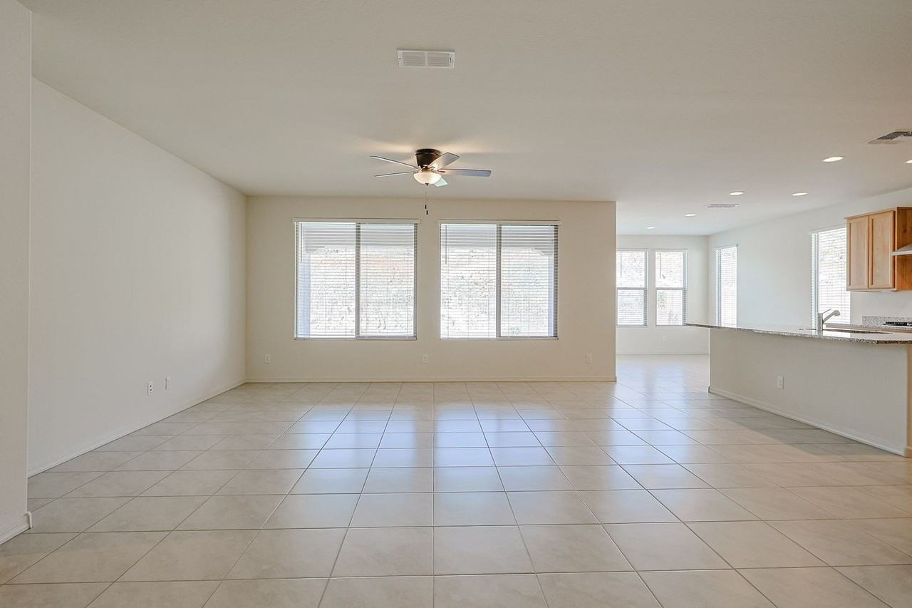 7148 W Oberlin Way - Photo 4 of 39