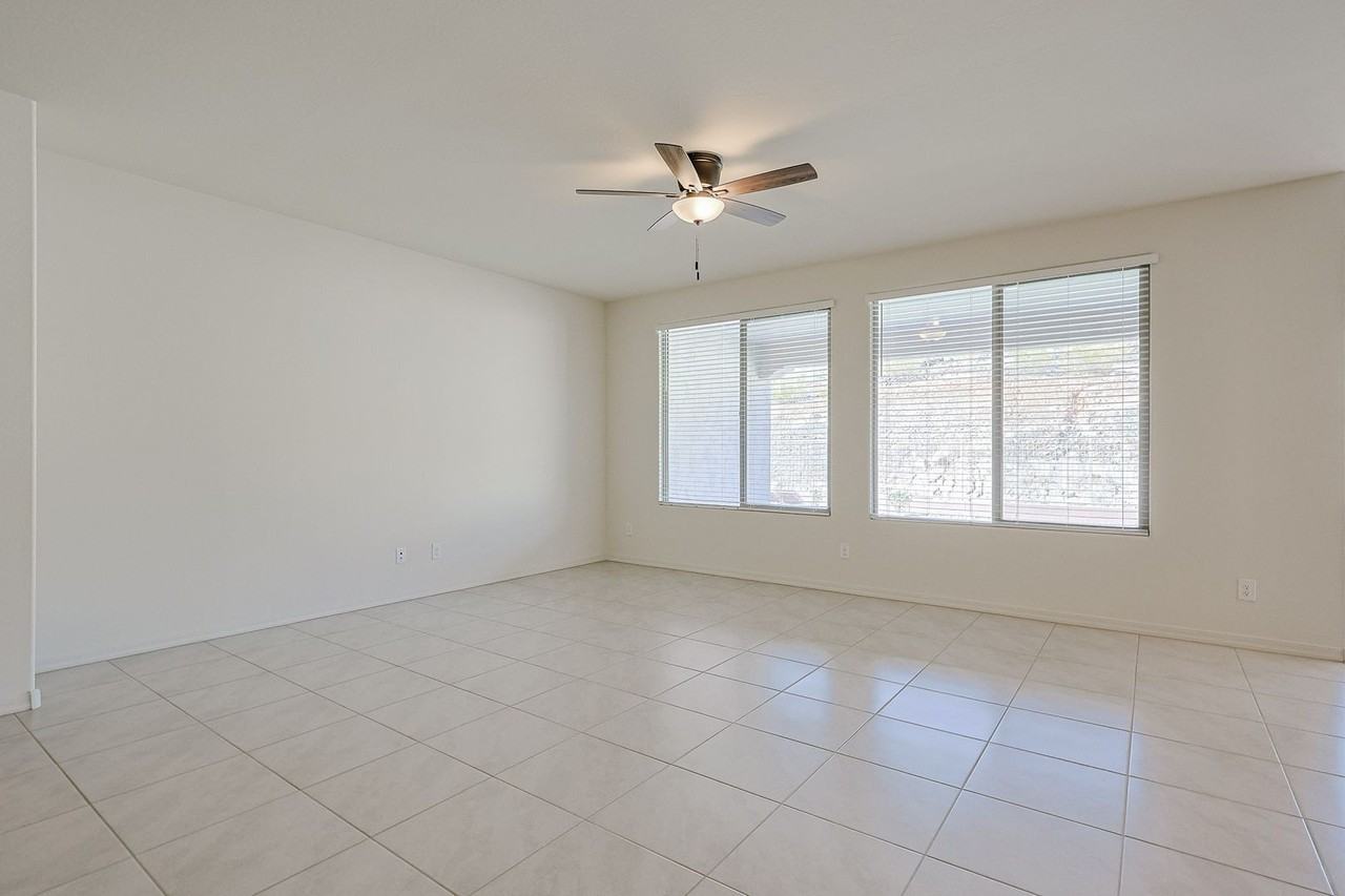 7148 W Oberlin Way - Photo 5 of 39