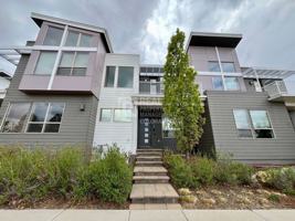 featured image of 5545 Valentia St