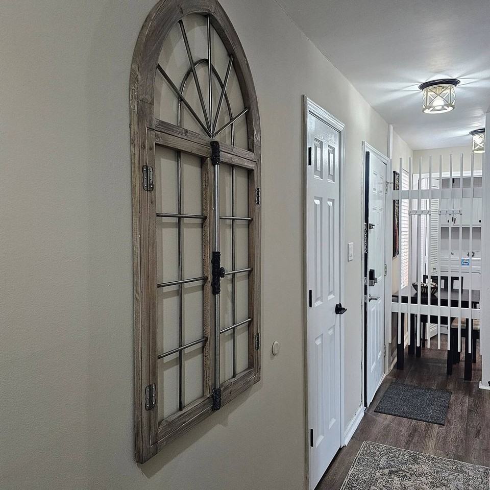 9215 Kings Canyon Dr - Photo 4 of 21