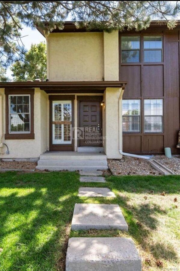 3852 S Evanston St - Photo 2 of 31