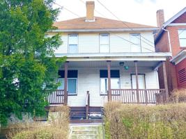 featured image of 300 W 13th Ave