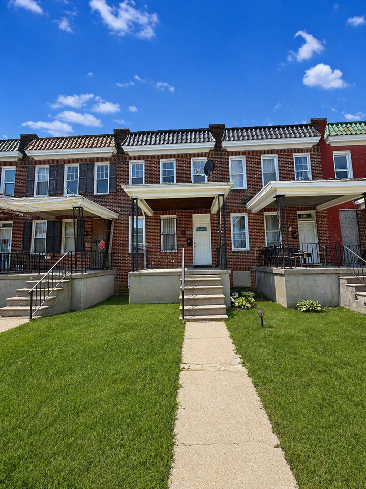 4908 Litchfield Ave