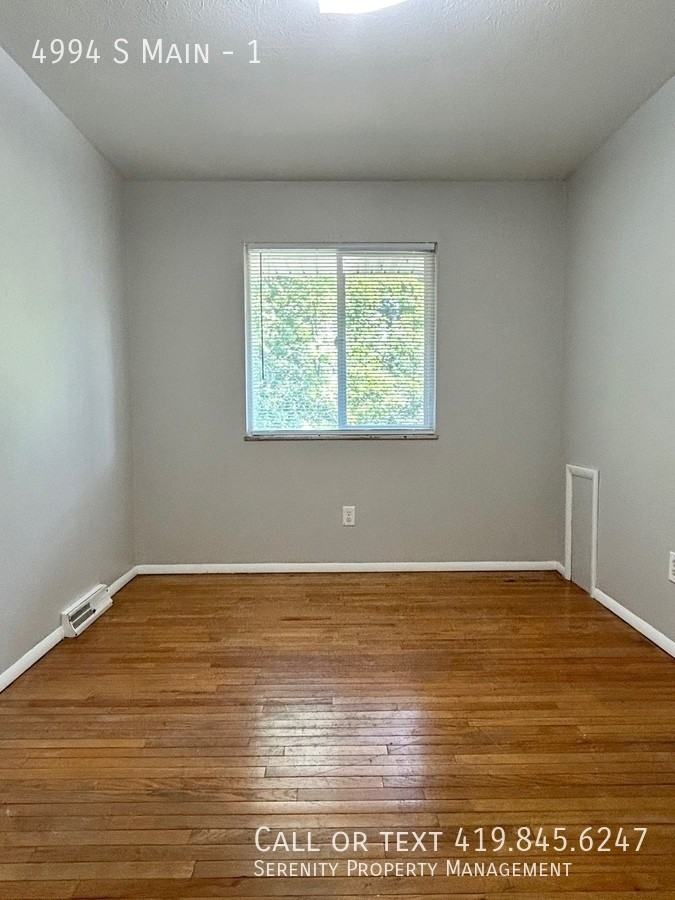 4994 Main St #1 - Photo 5 of 13