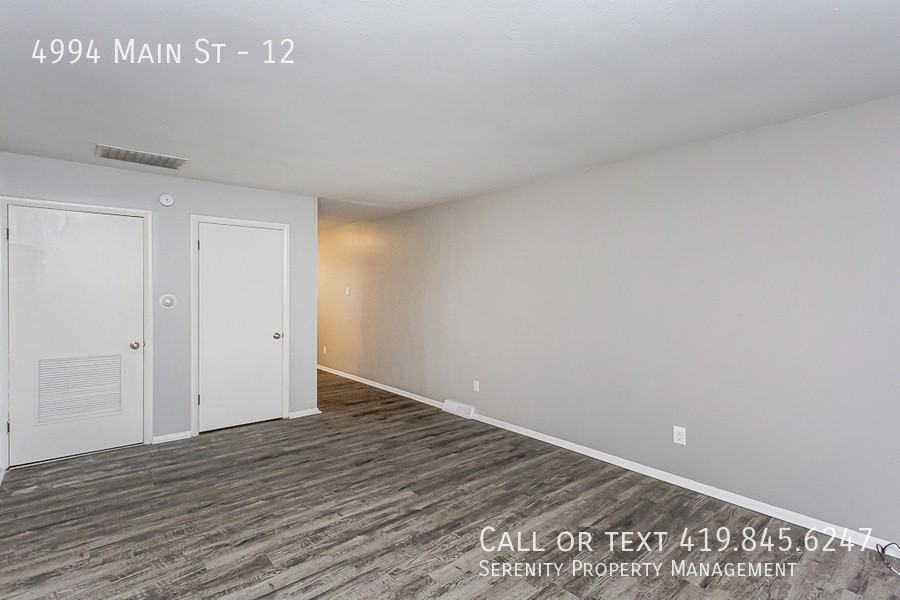 4994 Main St #12 - Photo 3 of 9