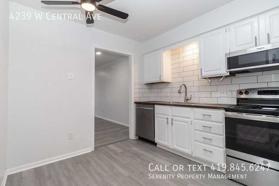4239 W Central Ave - Photo 6 of 17