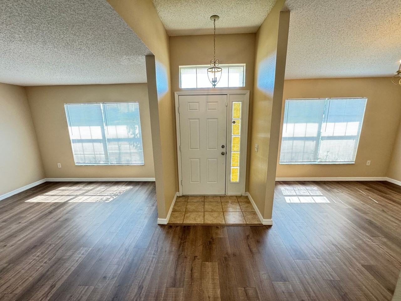 321 Drum Ln - Photo 4 of 43