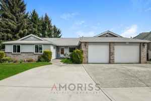 featured image of 5040 Oakmont Pl Se